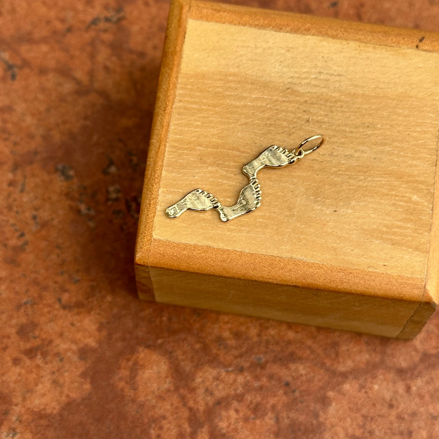 14KT Yellow Gold Footprint Pendant Charm