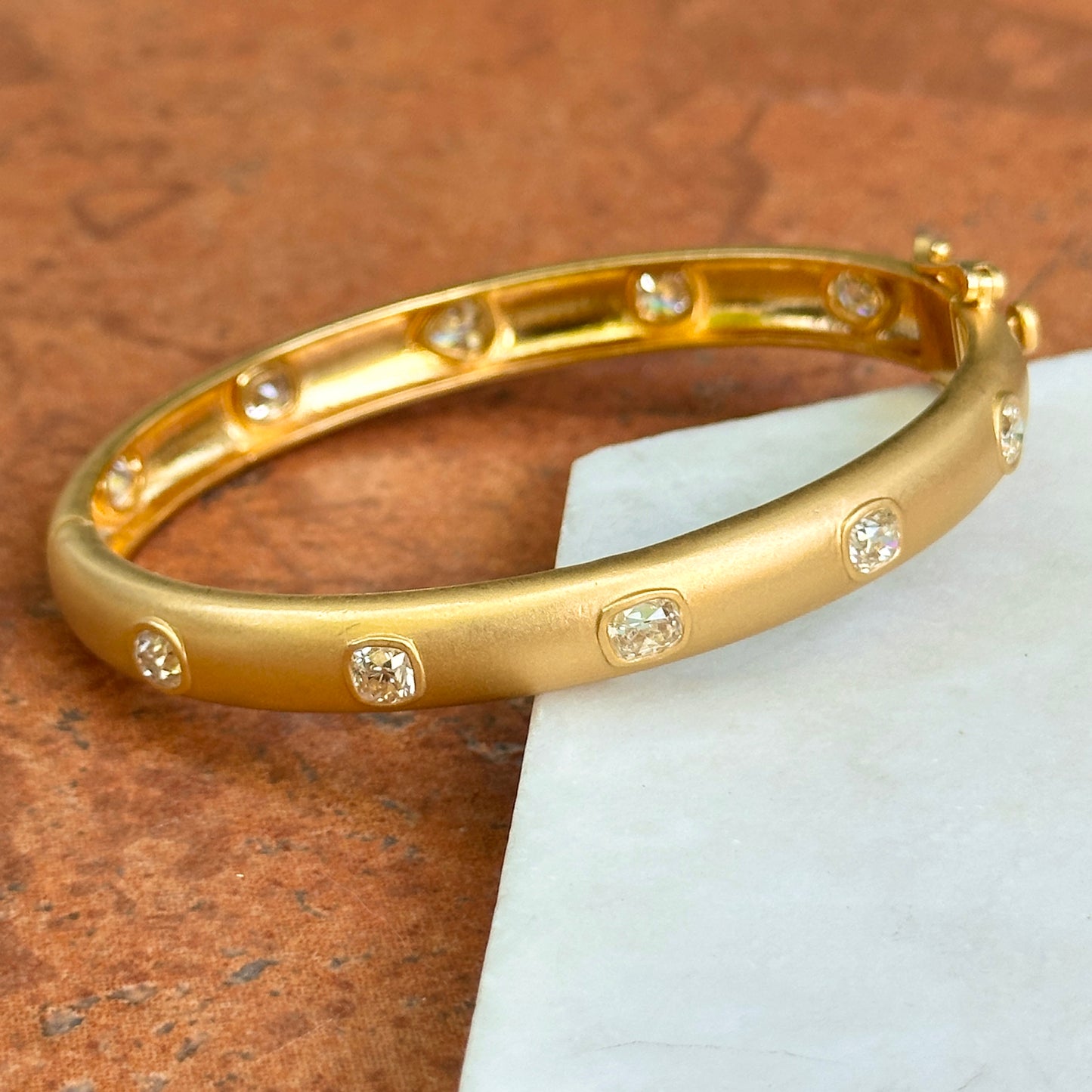 Estate 18KT Yellow Gold Multi-Shape Diamond Bezel Matte Bangle Bracelet