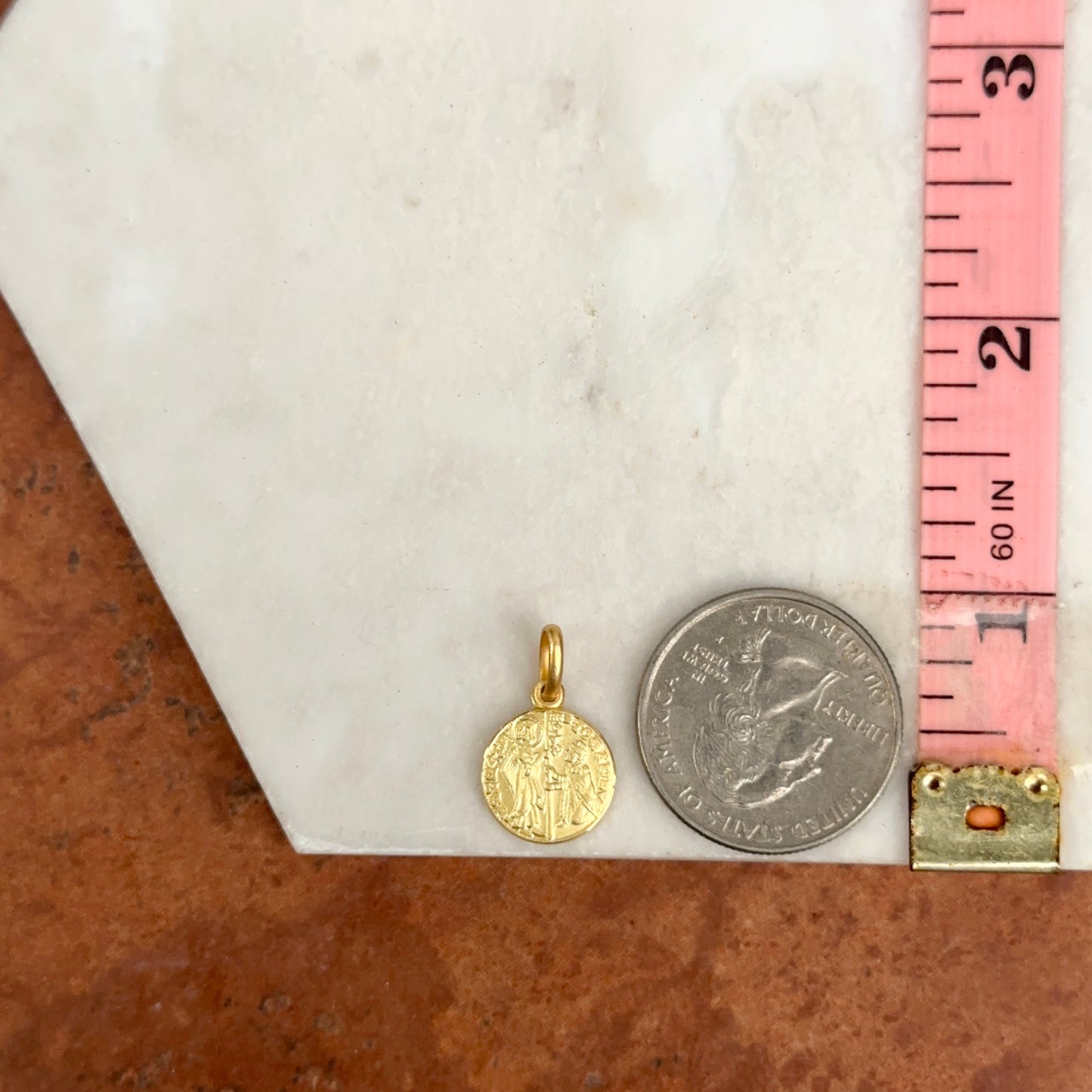 14KT Yellow Gold Italian Zecchino Coin Matte Medal Pendant Charm 12mm