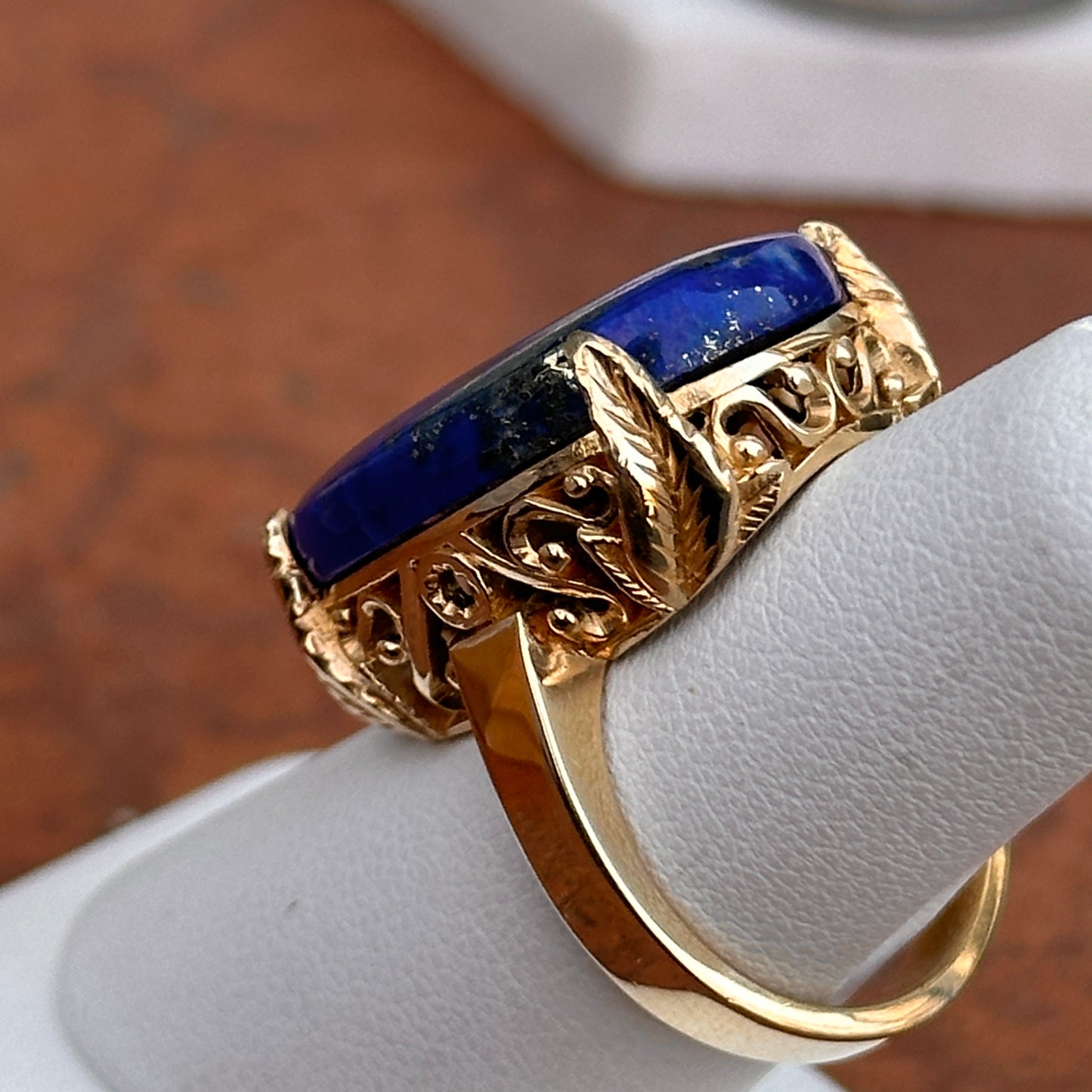 Estate 14KT Yellow Gold Large Oval Lapis Filigree Ring