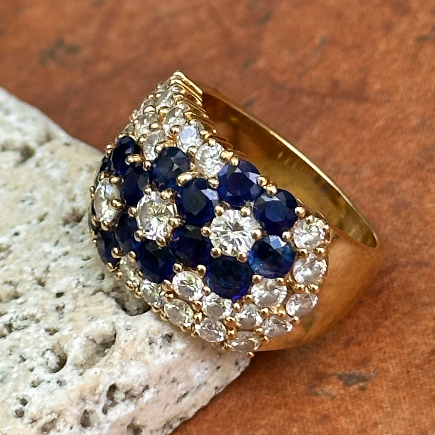 Estate 18KT Yellow Gold Blue Sapphire + Diamond Flower Band Ring