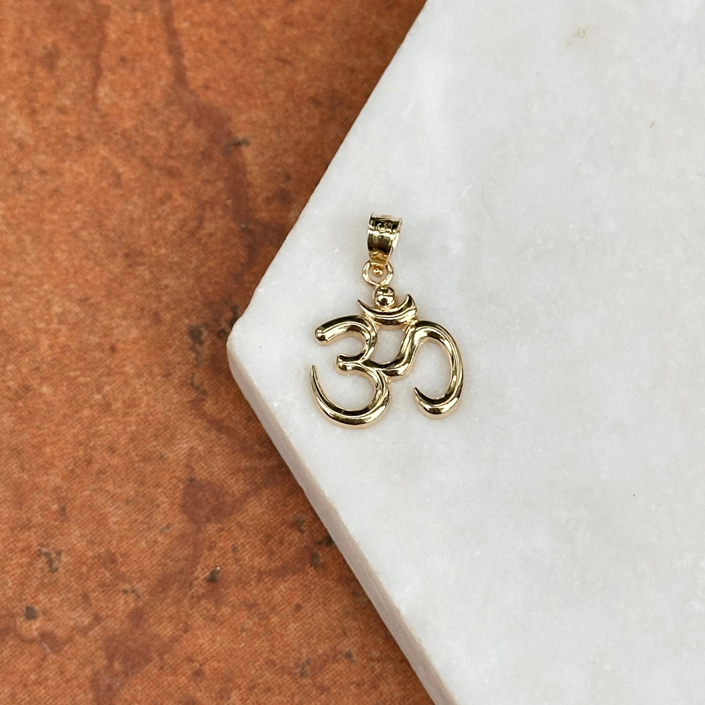 14KT Yellow Gold OM Symbol Charm Pendant