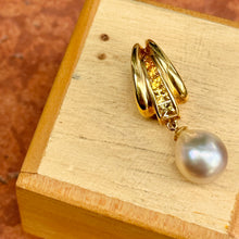 Load image into Gallery viewer, Estate 18KT Yellow Gold Champagne Pearl + Yellow Ombre Sapphire Pendant
