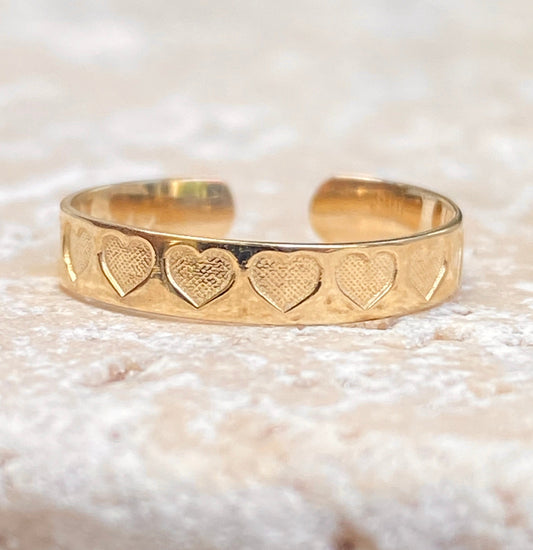 14KT Yellow Gold Embossed Hearts Design Toe Ring