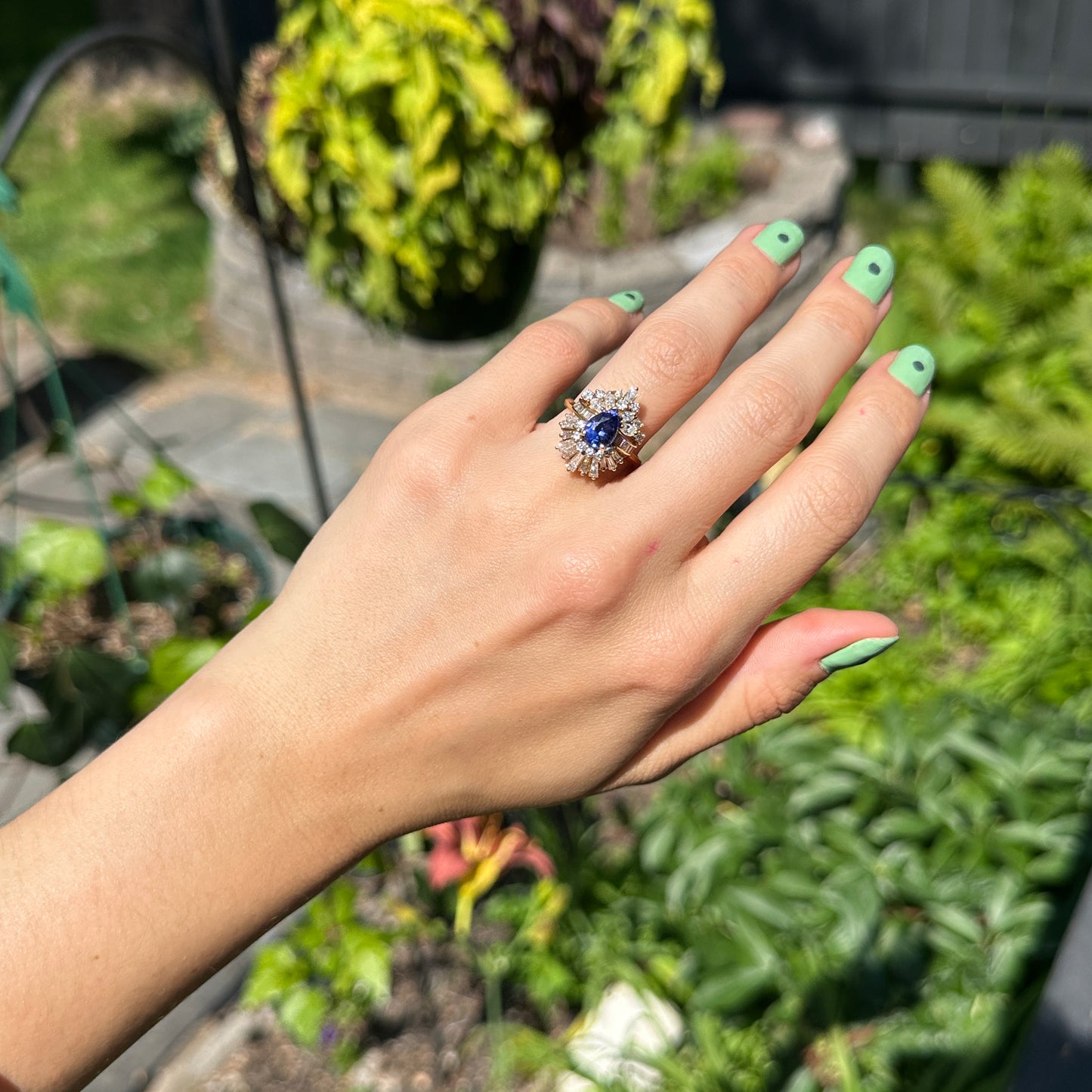 Estate 18KT Yellow Gold Pear Tanzanite + Multi Shape Diamond Cluster Ring