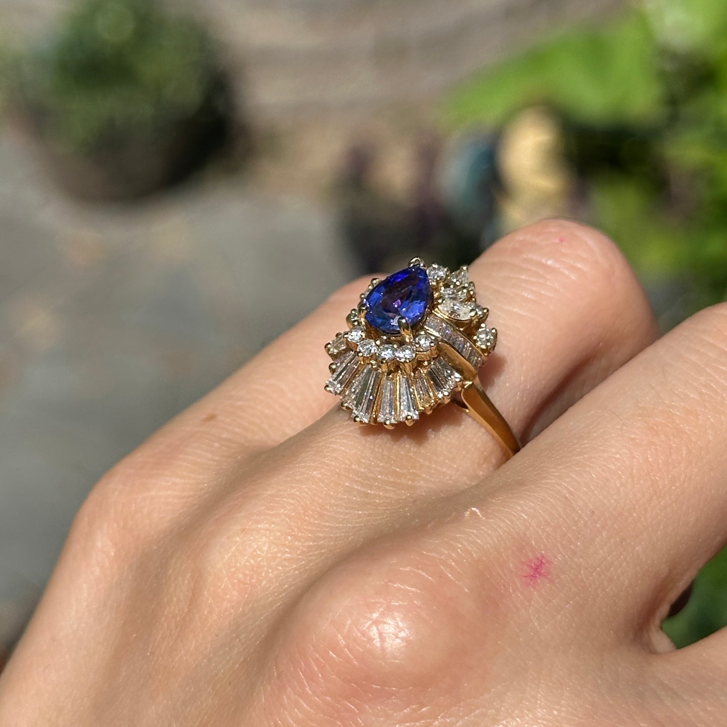 Estate 18KT Yellow Gold Pear Tanzanite + Multi Shape Diamond Cluster Ring