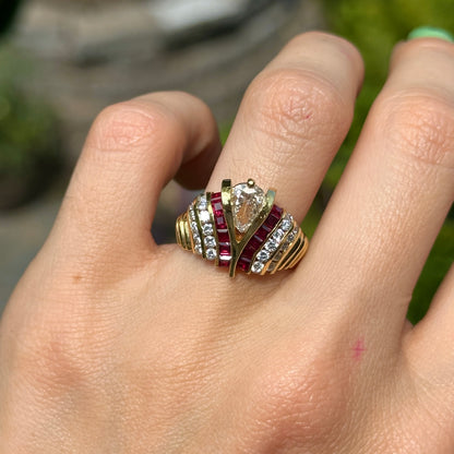 Estate 18KT Yellow Gold Pear Shape Diamond + Princess Cut Rubies Ring
