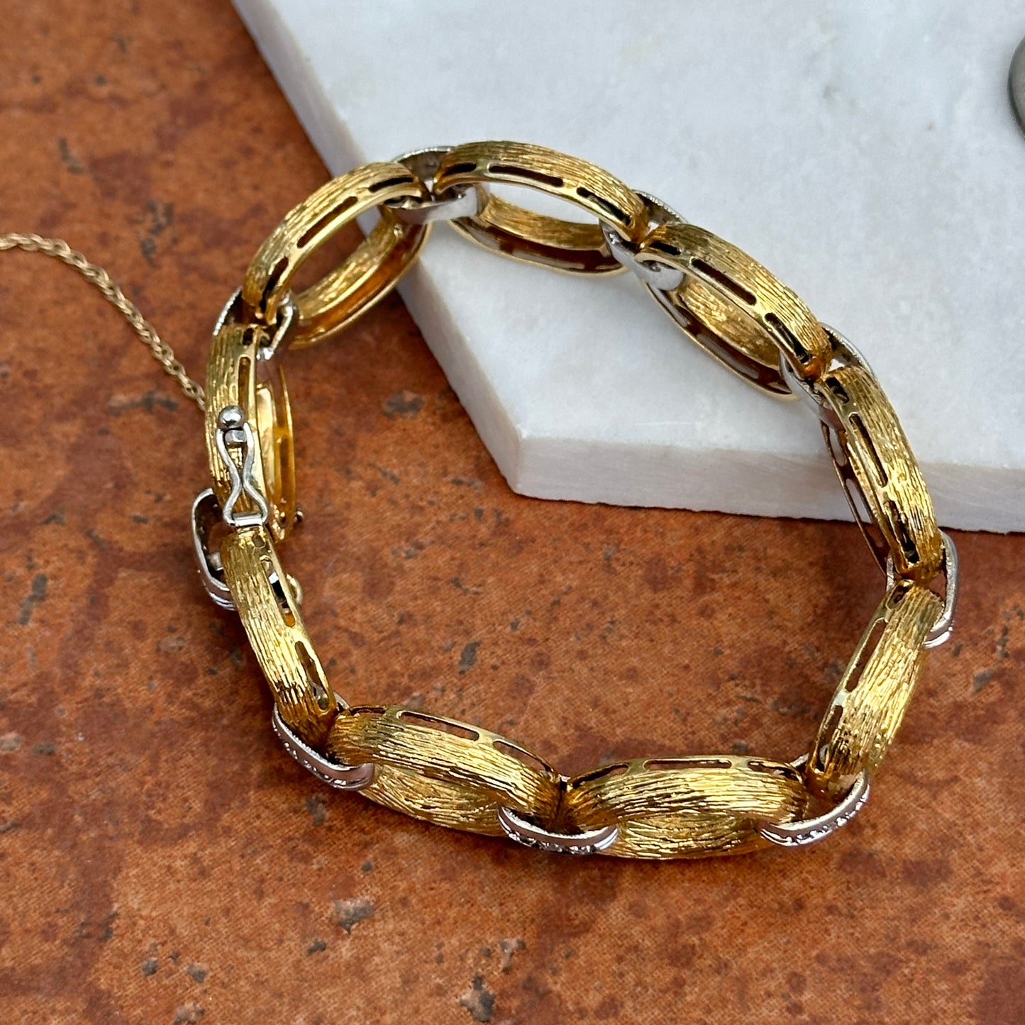 Estate 14KT Yellow Gold Mid Century Matte Oval Diamond Links Bracelet