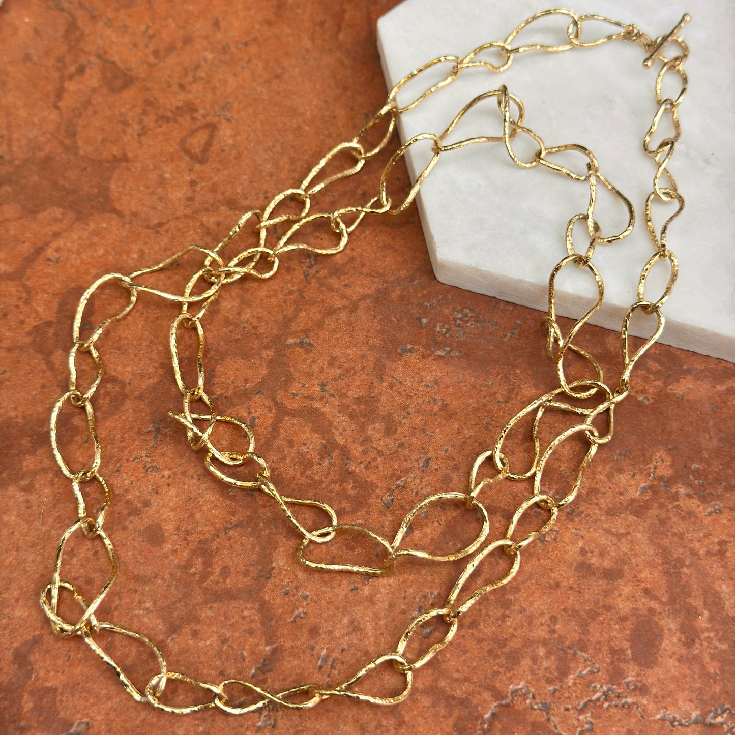 Estate 14KT Yellow Gold Oval Twisted Links Toggle Necklace 34"