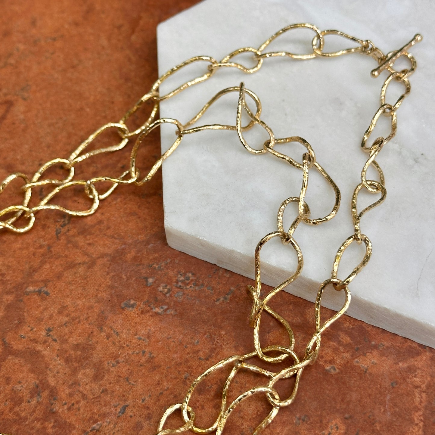 Estate 14KT Yellow Gold Oval Twisted Links Toggle Necklace 34"