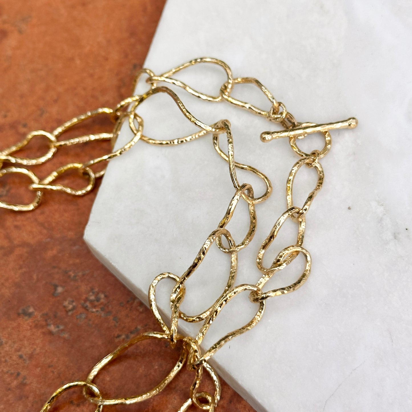 Estate 14KT Yellow Gold Oval Twisted Links Toggle Necklace 34"