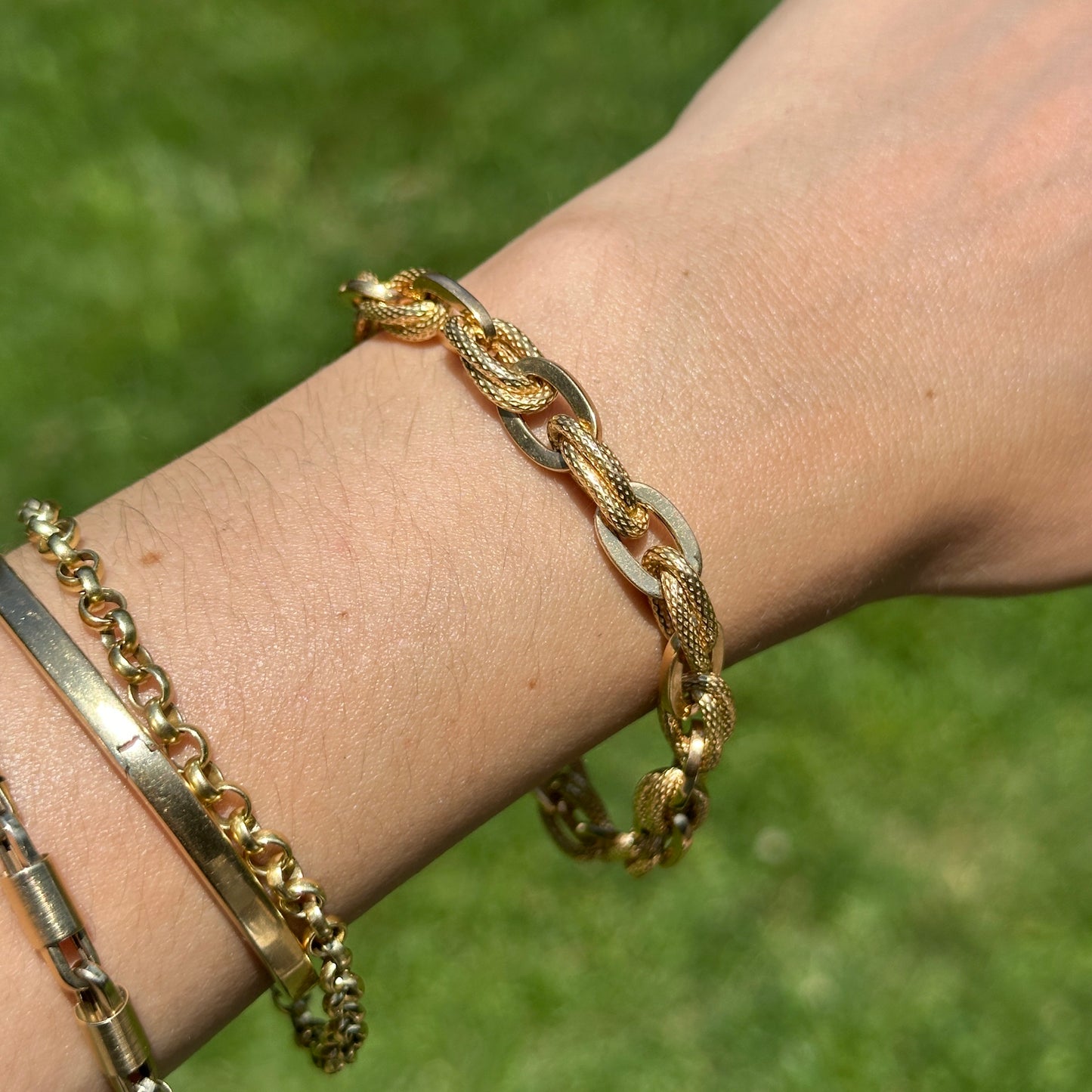 Estate 18KT Yellow Gold Textured + Shiny Multi Ovals Chunky Link Bracelet