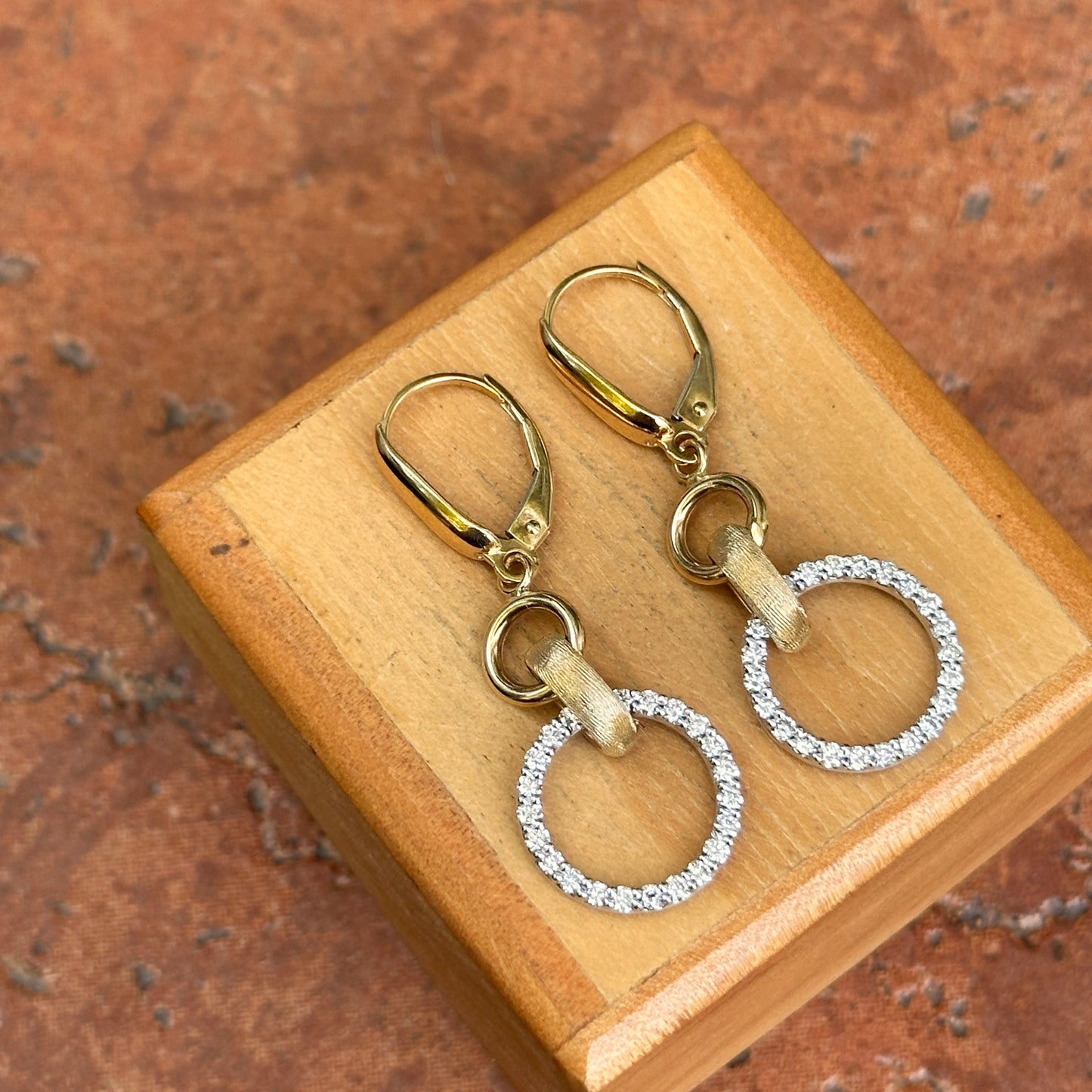 Estate 14KT Yellow Gold Diamond Round Link Dangle Earrings