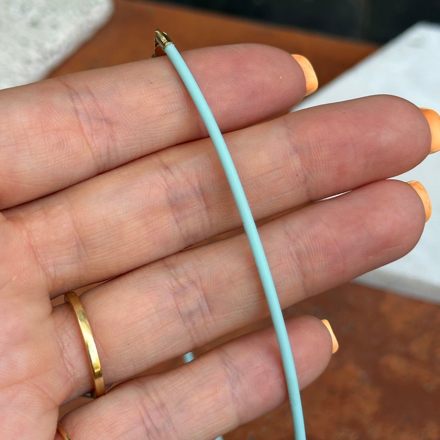 Estate 14KT Yellow Gold 2mm Turquoise Blue Rubber Necklace 16"
