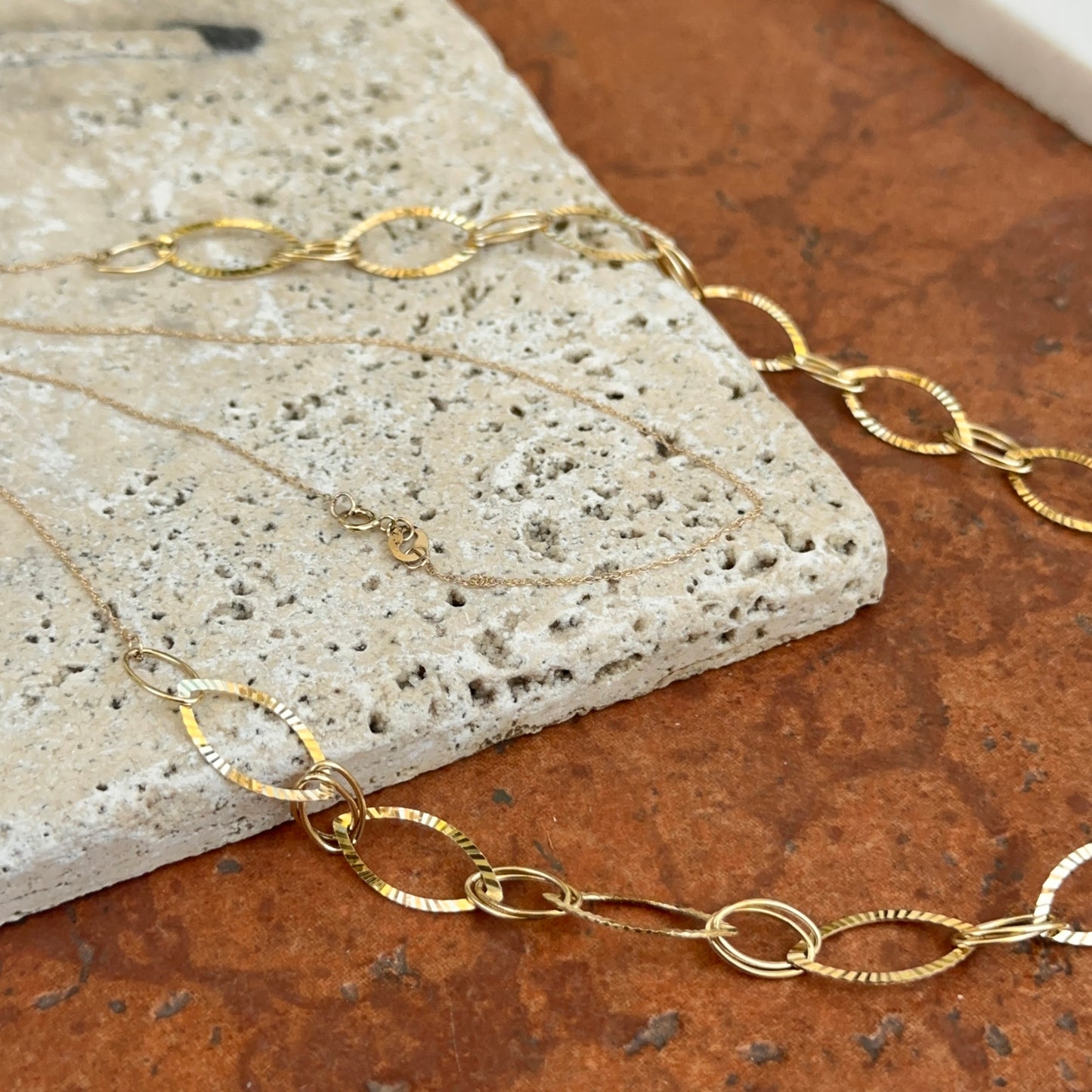 14KT Yellow Gold Oval Interlocking Links Chain Necklace 26"