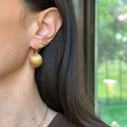 Estate 14KT Yellow Gold Matte 18mm Ball Lever Back Earrings