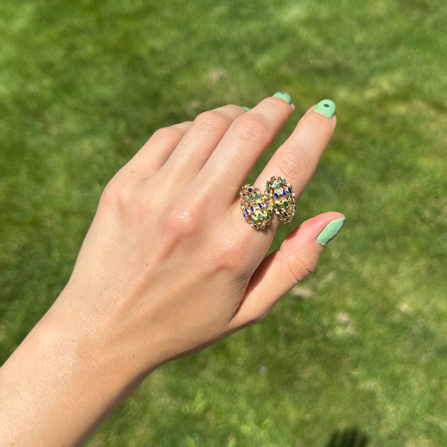Estate Mid Century 14KT Yellow Gold Blue + Green Enamel Filigree Bypass Ring