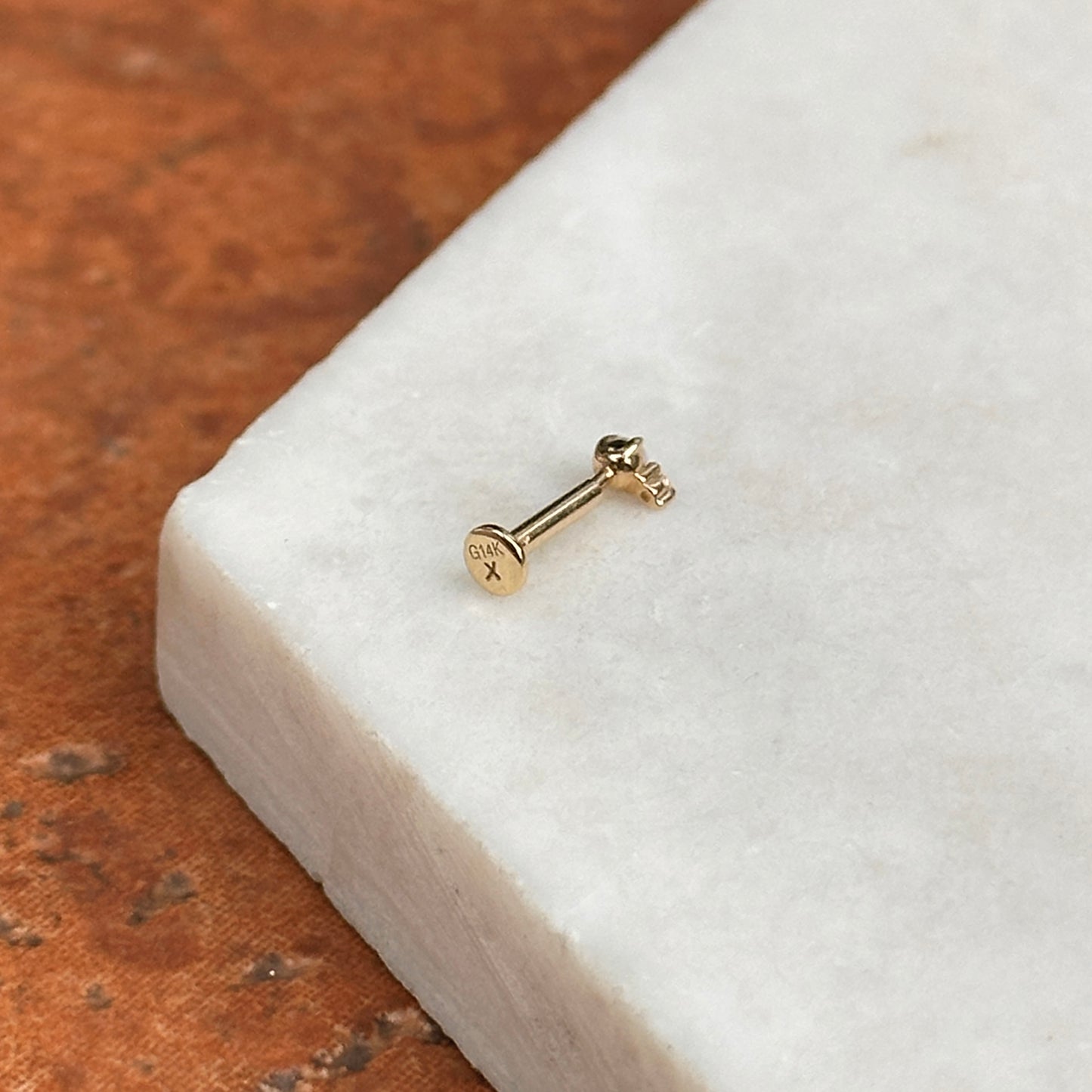 14K Yellow Gold Round Diamond + Pearl Small Nose Stud