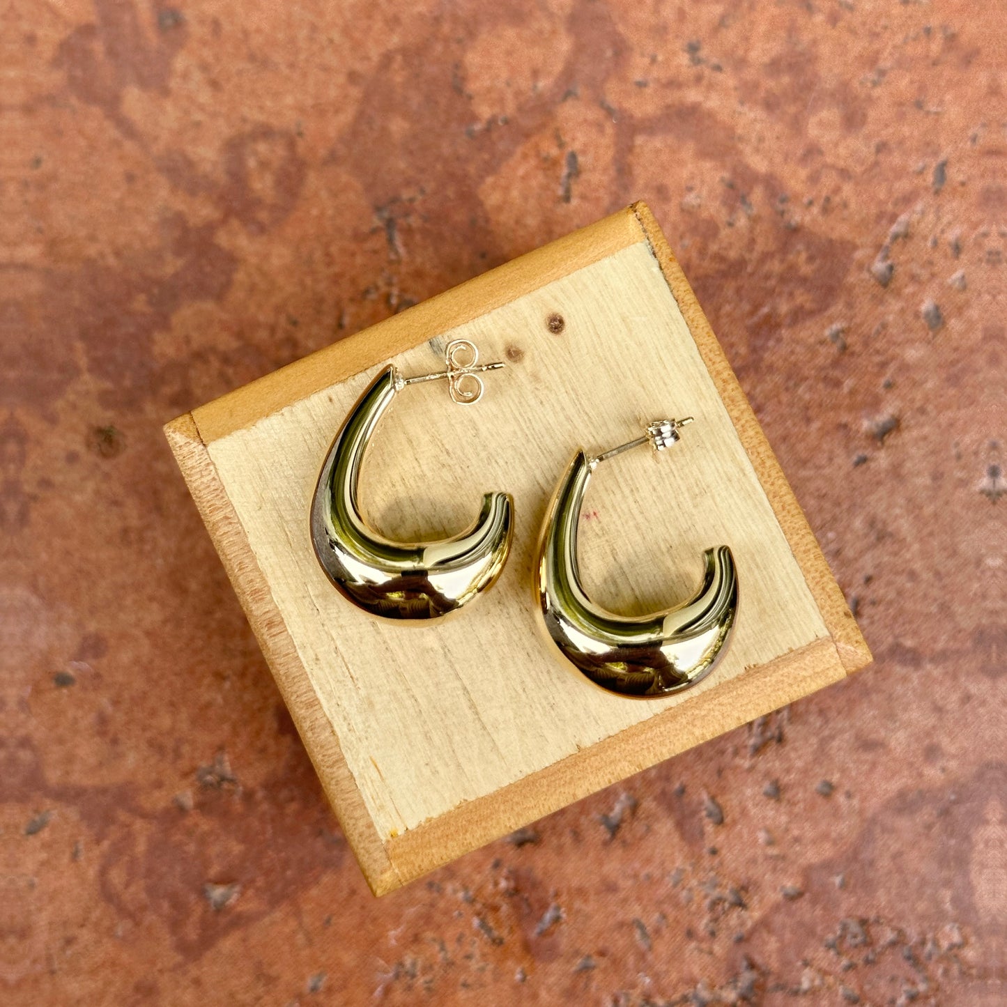 14KT Yellow Gold Tapered J-Shape Hoop Earrings