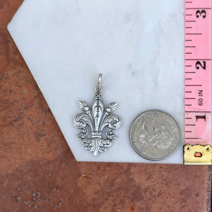 Sterling Silver Antiqued Finish Fleur de Lis 2D Pendant 35mm