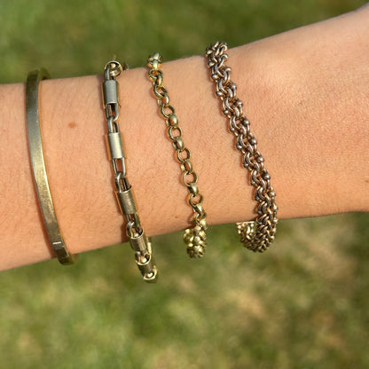 Estate 14KT Yellow Gold Interlocking Link Engraved Flower Clasp Bracelet