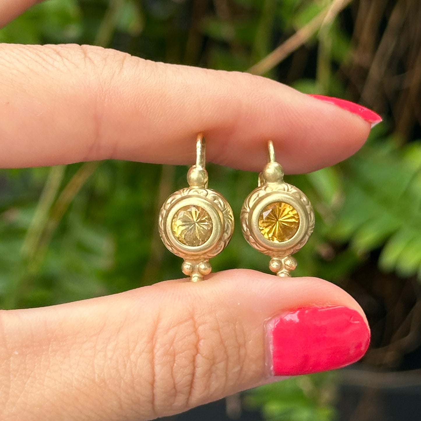 14KT Yellow Gold Round Citrine Lever Back Earrings