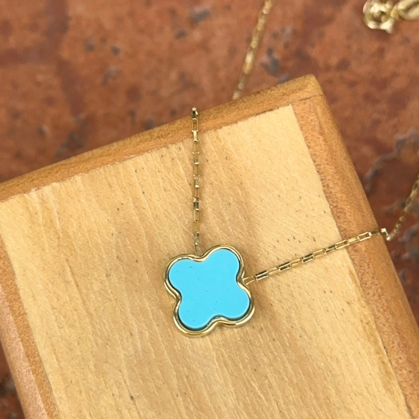 14KT Yellow Gold 12mm Turquoise Clover Station Chain Necklace