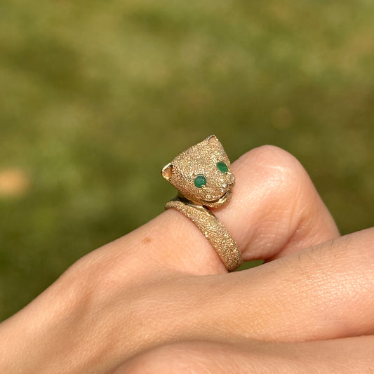 Estate 14KT Yellow Gold Sandblasted Panther Emerald Ring
