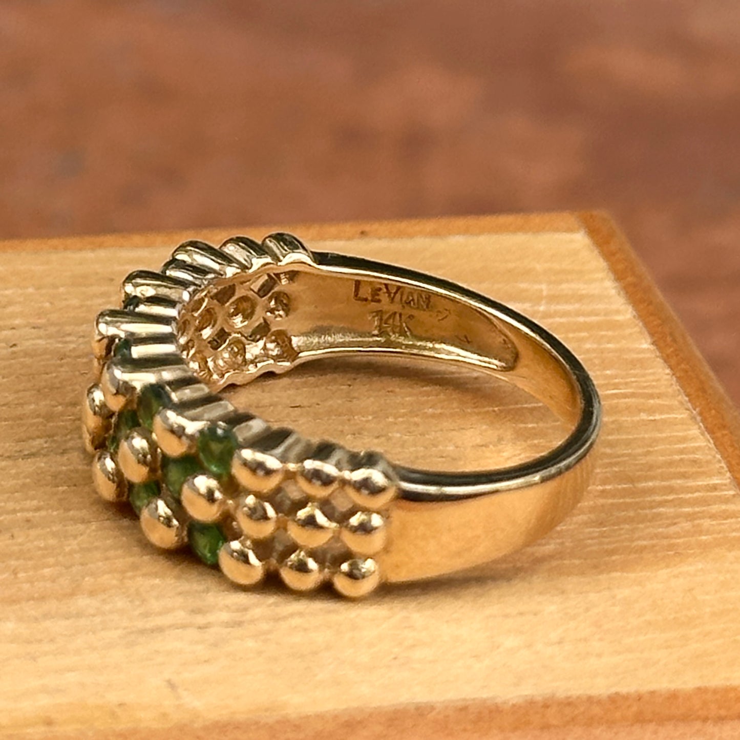 Estate 14KT Yellow Gold Tsavorite Garnet Beaded Band Ring