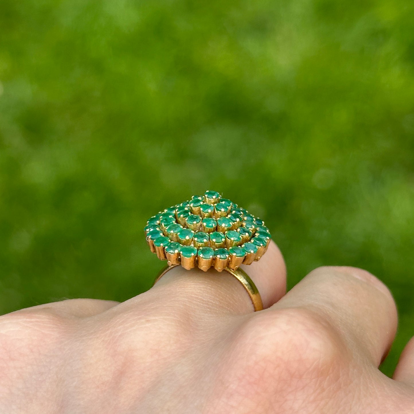 Estate 18K Yellow Gold Emerald Pyramid Style Ring
