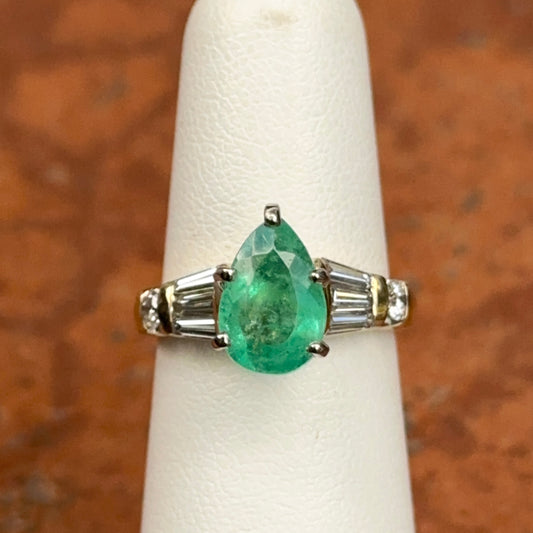 Estate 14KT Yellow Gold 1.91 CT Pear Emerald + Baguette Diamond Ring