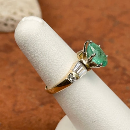 Estate 14KT Yellow Gold 1.91 CT Pear Emerald + Baguette Diamond Ring