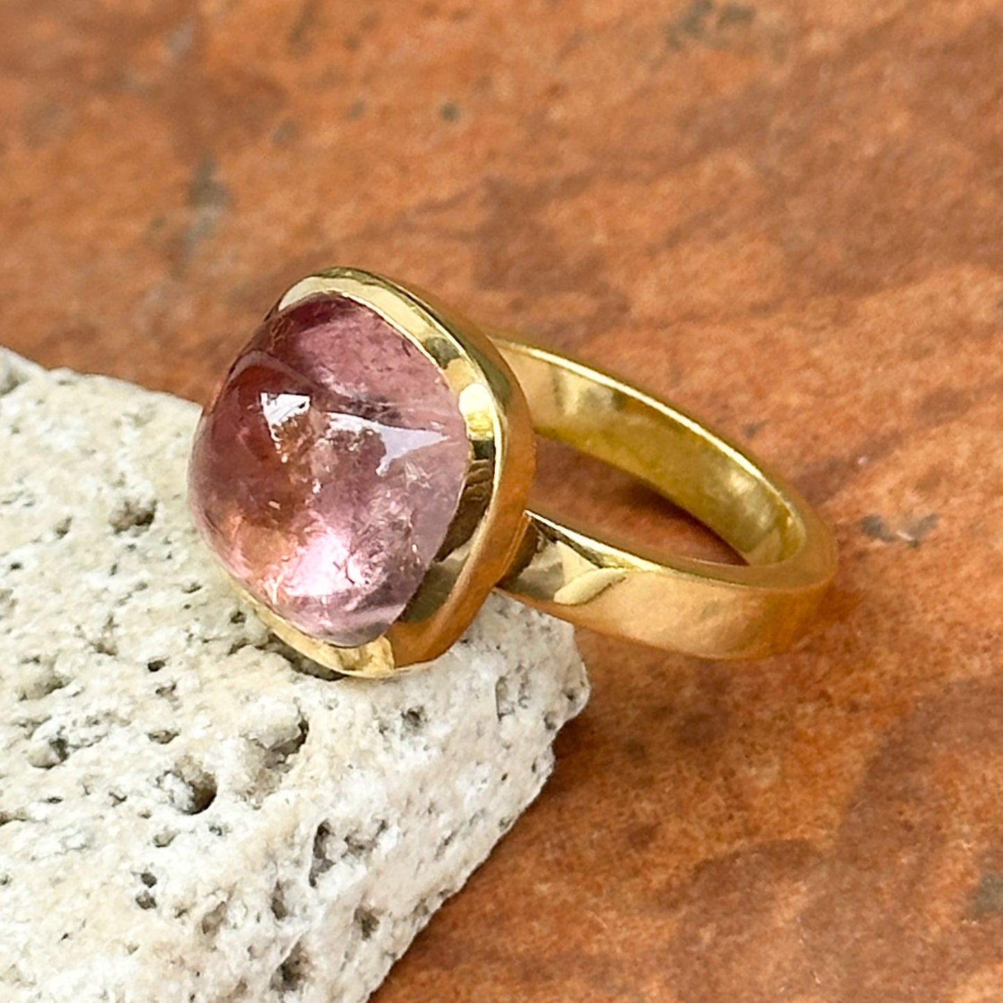 Estate 18KT Yellow Gold Bezel Cushion-Cut Pink Tourmaline Ring
