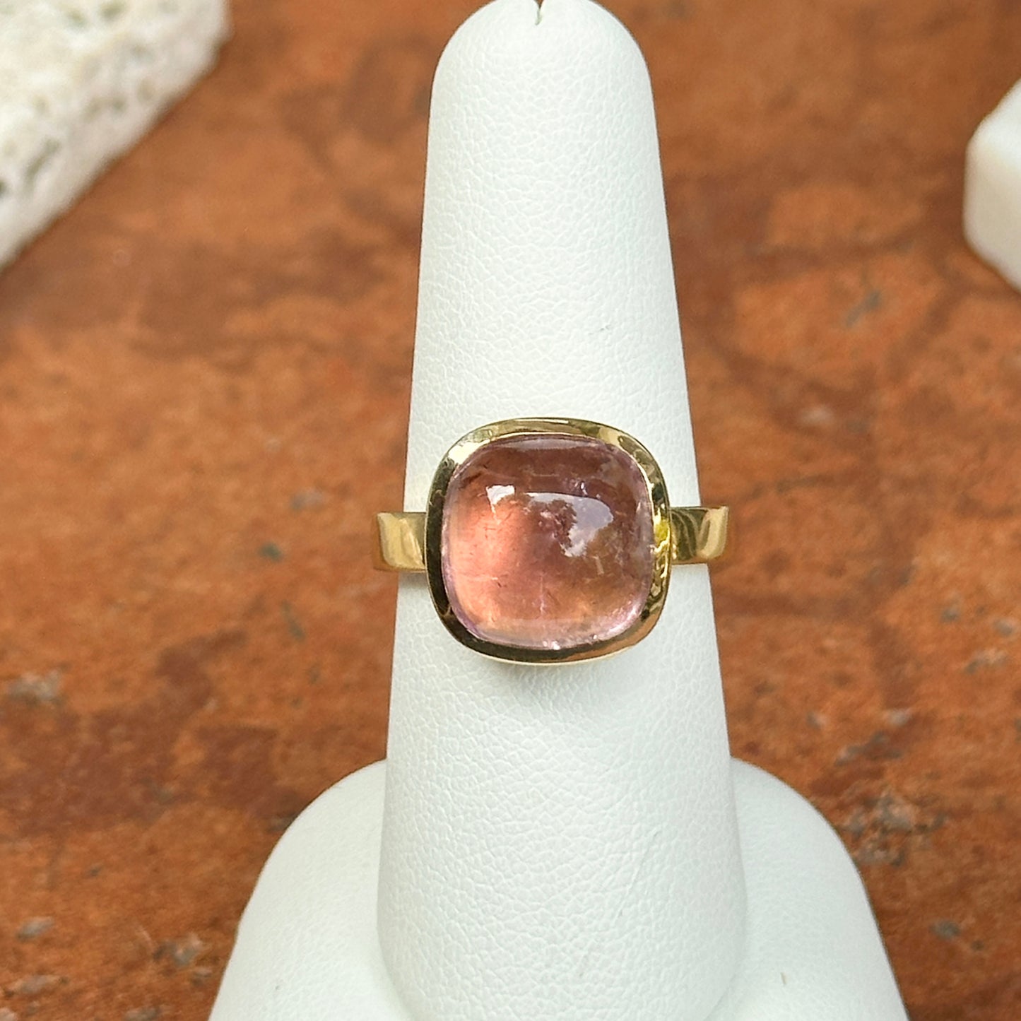 Estate 18KT Yellow Gold Bezel Cushion-Cut Pink Tourmaline Ring