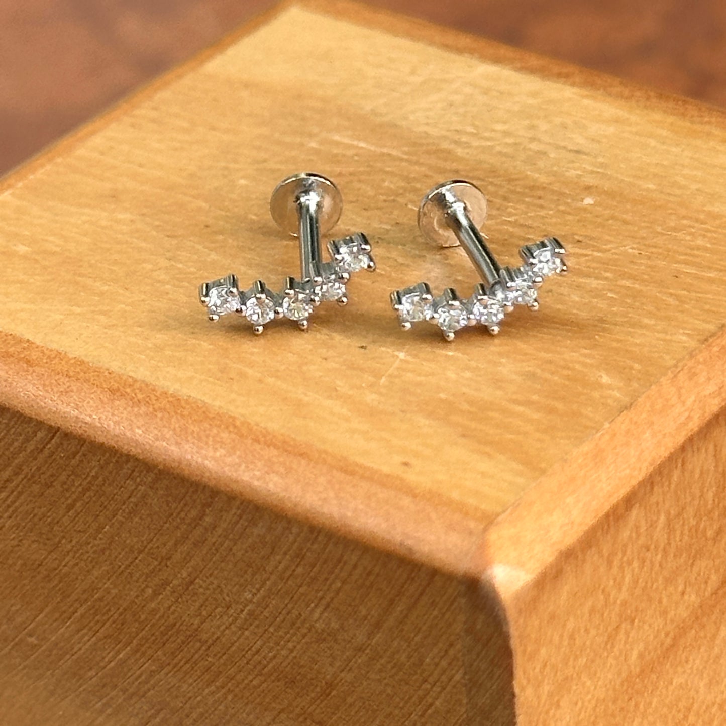 Sterling Silver Curved Round Cubic Zirconia Stud Earrings