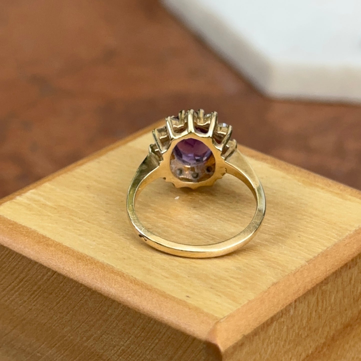 Estate 14KT Yellow Gold Oval 2.4 CT Amethyst Halo Diamond Ring