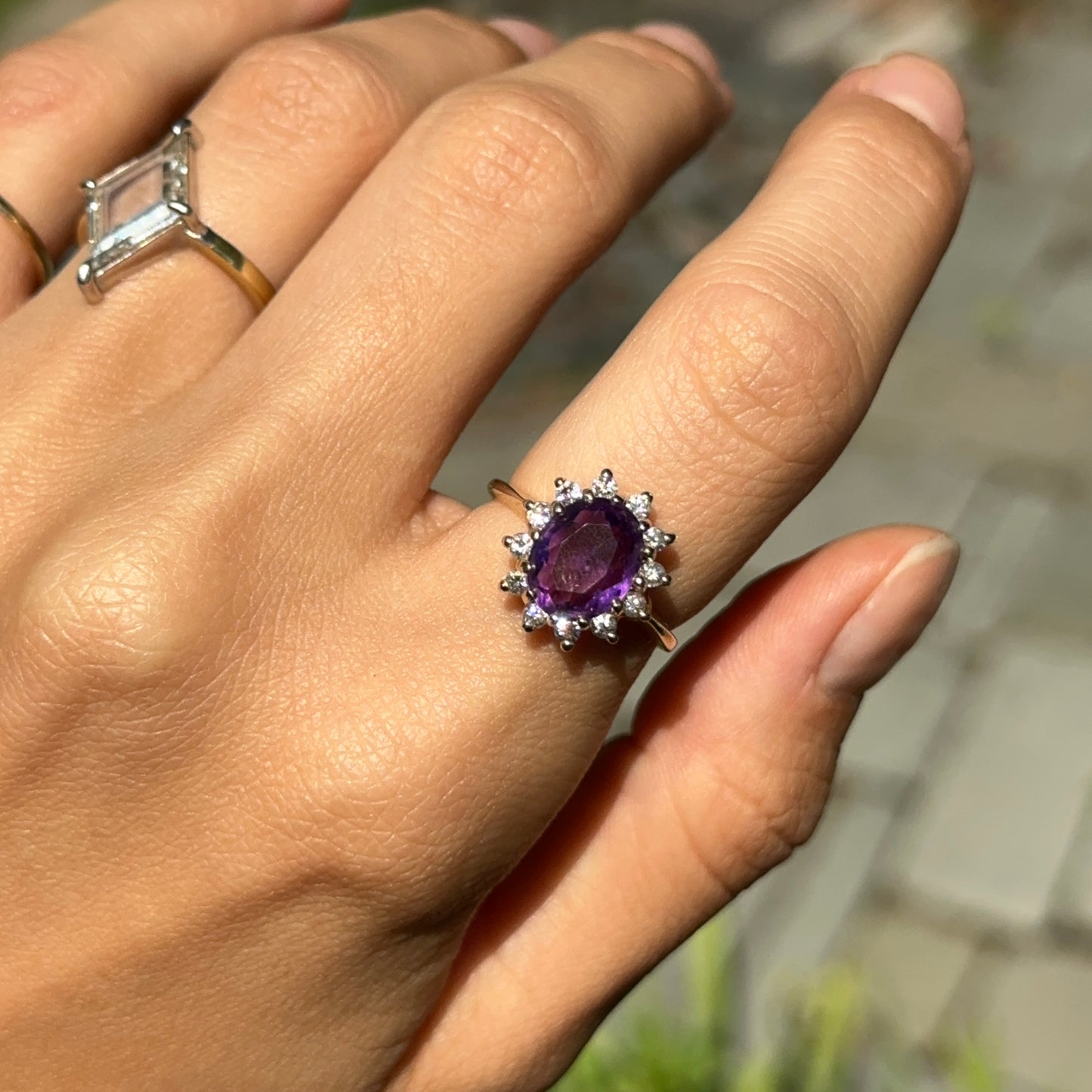 Estate 14KT Yellow Gold Oval 2.4 CT Amethyst Halo Diamond Ring