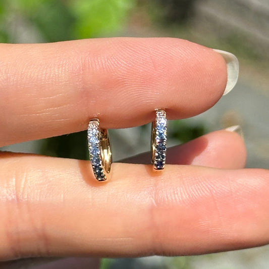 14KT Yellow Round Ombre Sapphire Small Huggie Hoop Earrings