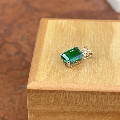 Estate 14KT Yellow Gold Emerald-Cut Lab Emerald Pendant