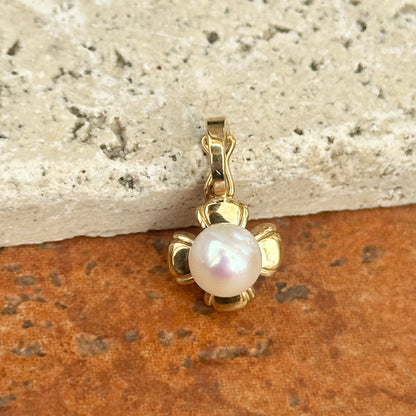 Estate 10KT Yellow Gold White Pearl Clover Pendant