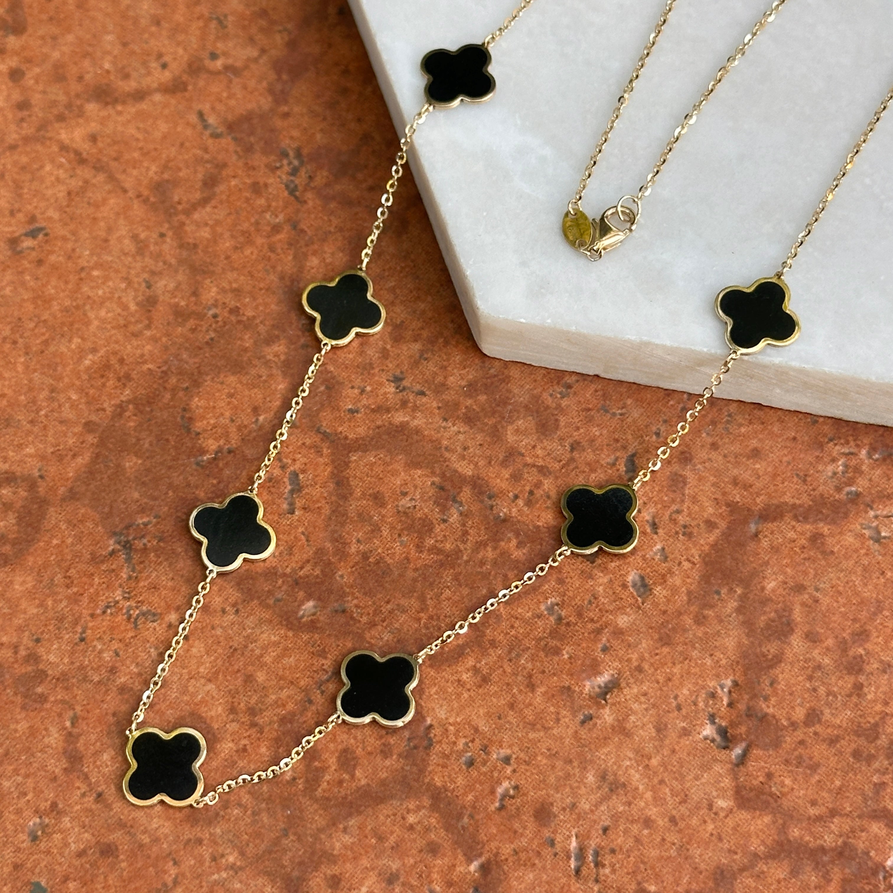 14KT Yellow Gold 10mm Black Onyx Clover Station Cable Chain