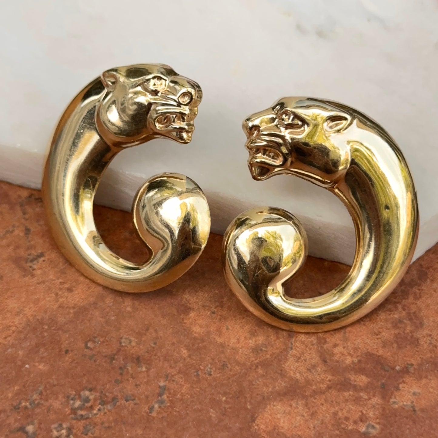 Estate Bassani 14K Yellow Gold Panther Circle Design Post Earrings