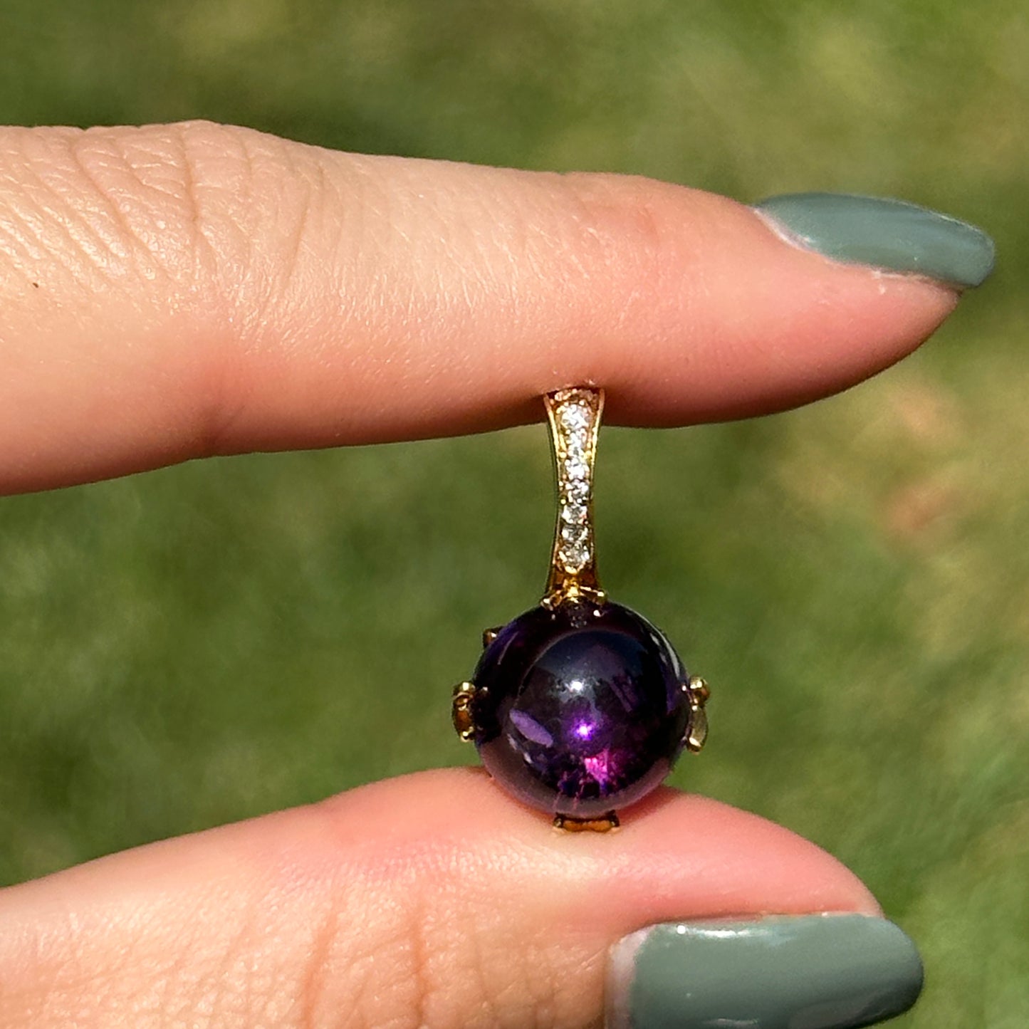 Estate 18KT Yellow Gold Cabochon Amethyst + Diamond Pendant Slide