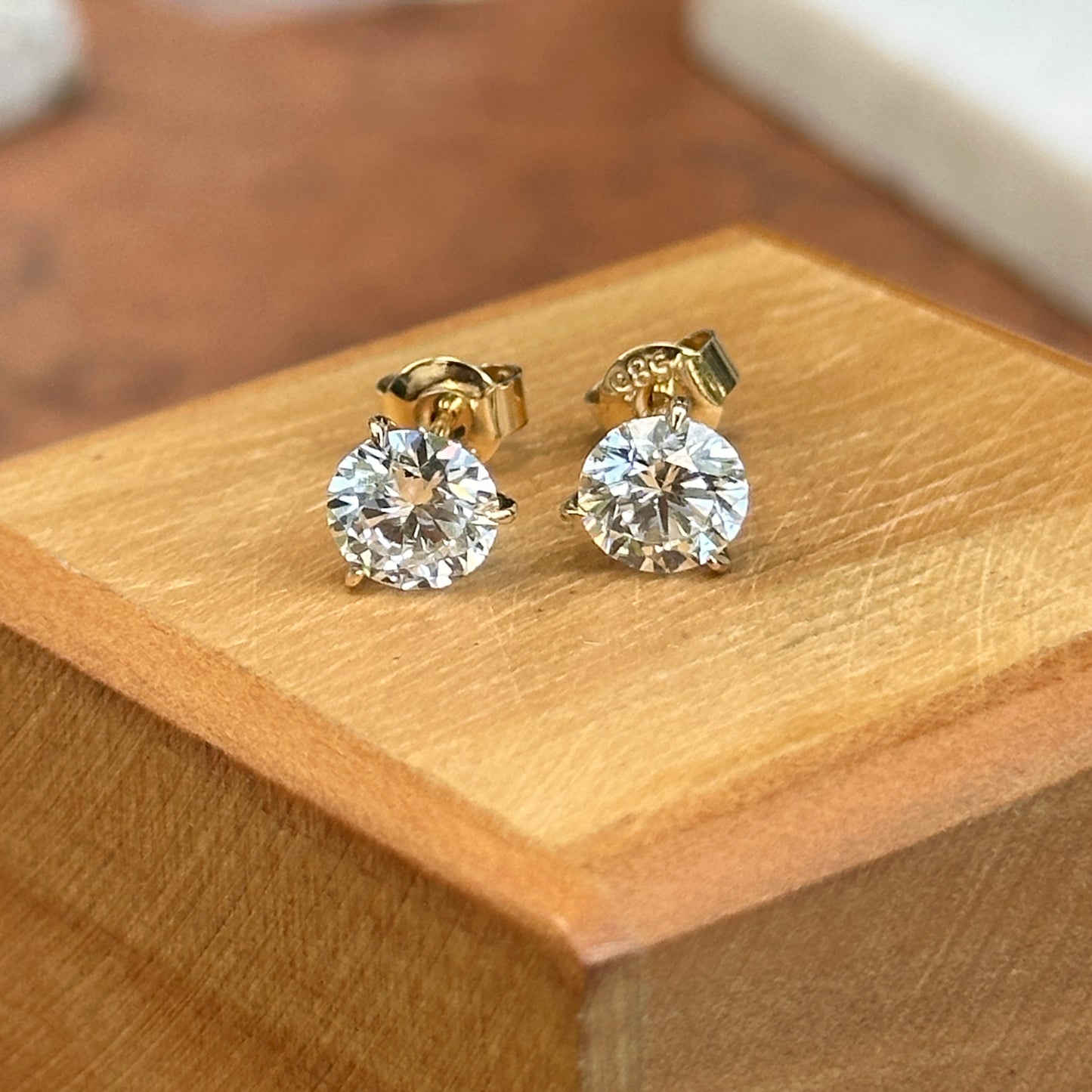 14KT Yellow Gold 2 CT Lab-Grown Round Diamond Stud Earrings