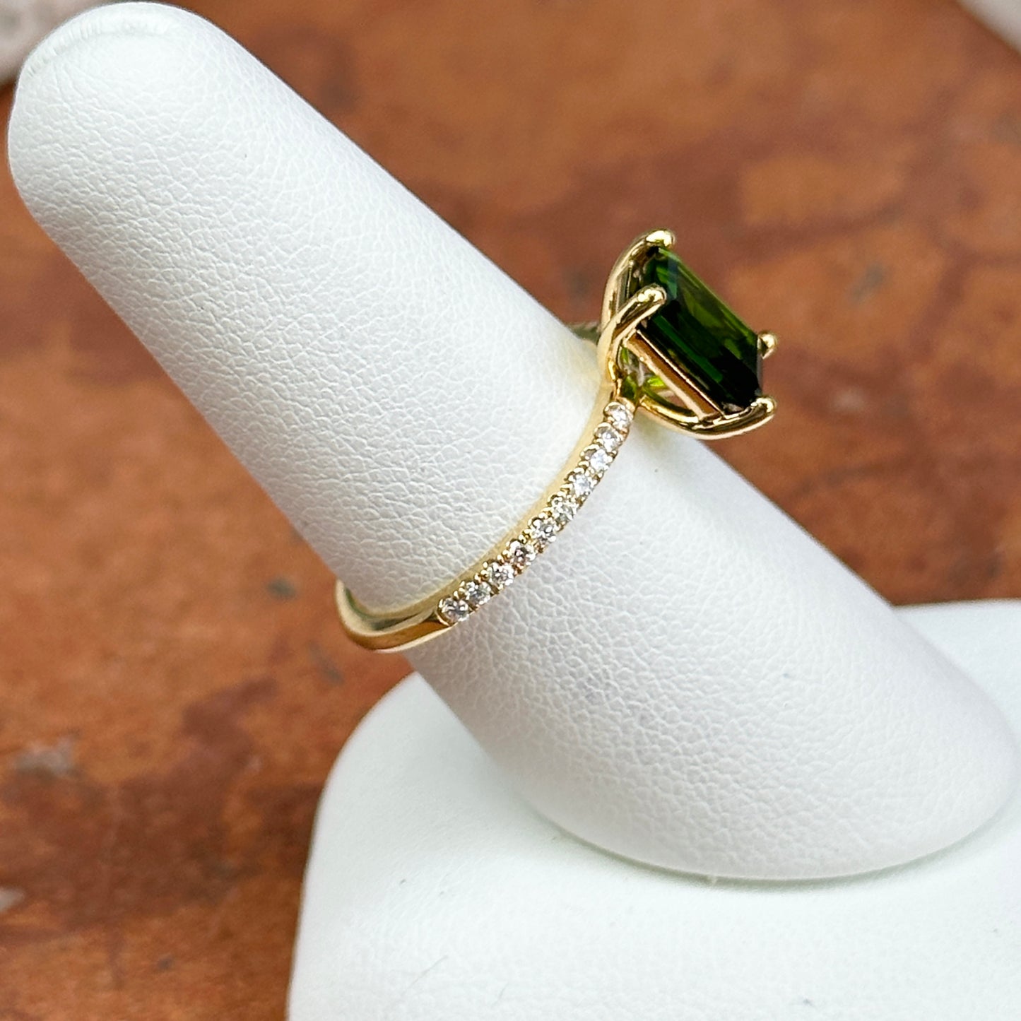 Estate 14KT Yellow Gold Emerad-Cut Tsavorite + Diamond Ring