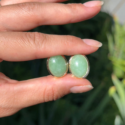 Estate 14KT Yellow Gold Oval Celadon Jadeite Omega Back Earrings