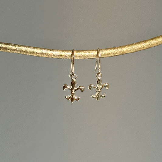 14KT Yellow Gold Fleur de Lis Charm Dangle Earrings