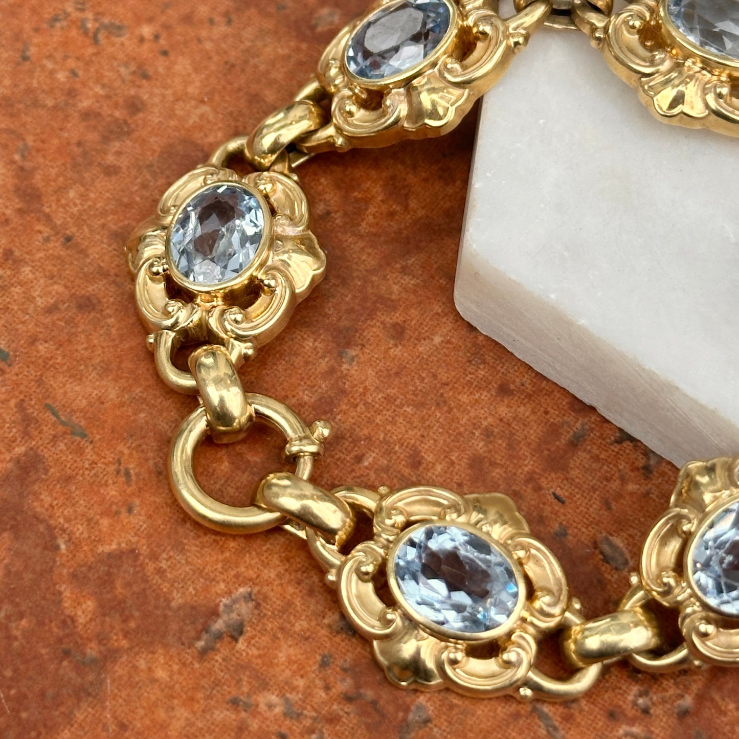 Estate 14KT Yellow Gold Oval Blue Gemstone Filigree Bracelet