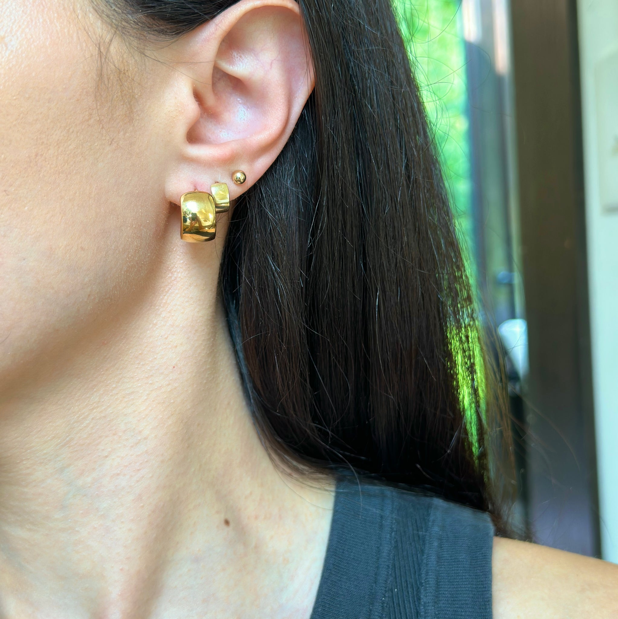 Tiny Hollow Hoop Earrings 14K Yellow Gold / Pair