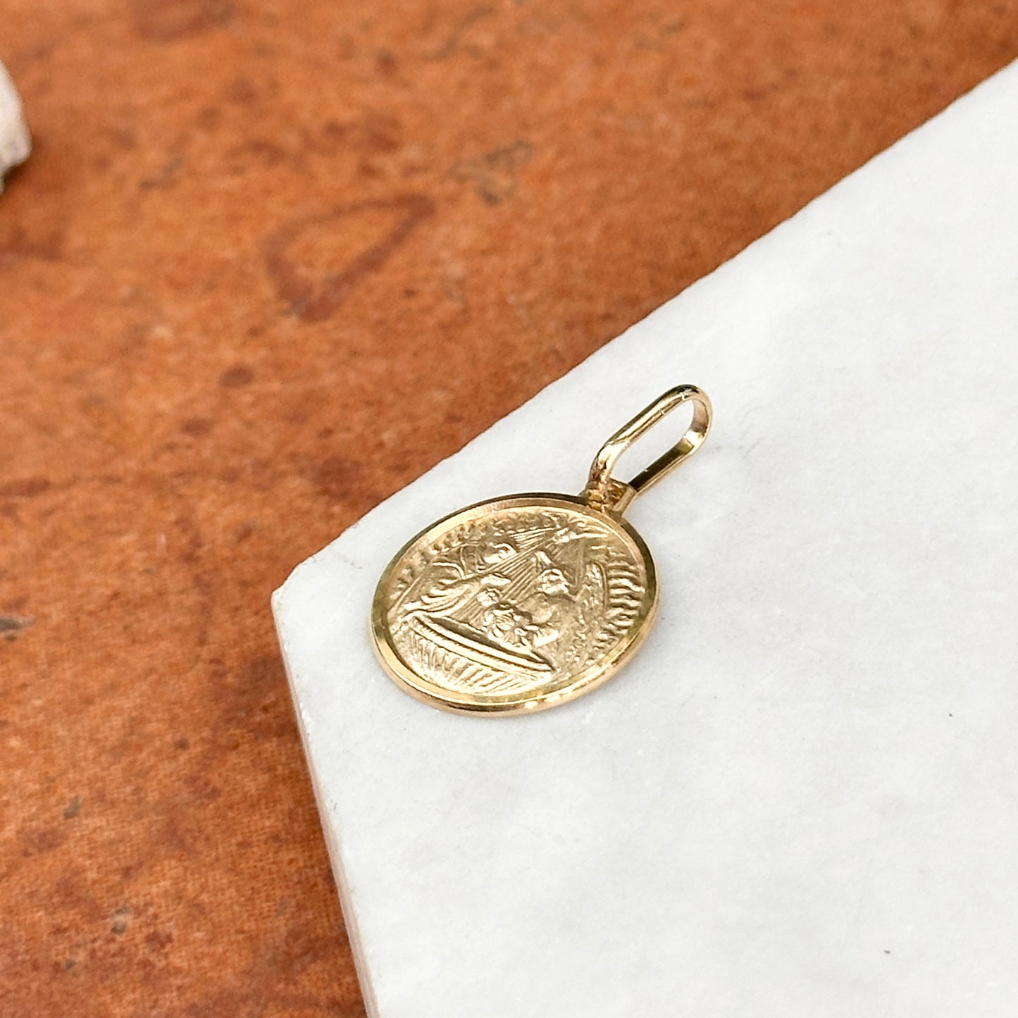 14KT Yellow Gold Round Baptism Medal Pendant 14mm